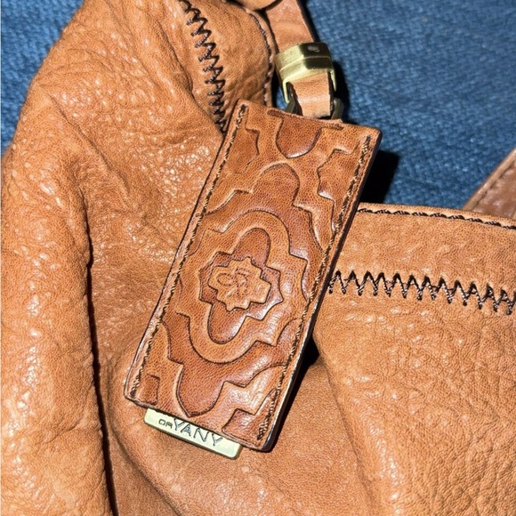 OrYANY Heather XXXL Hobo - Picture 3 of 5